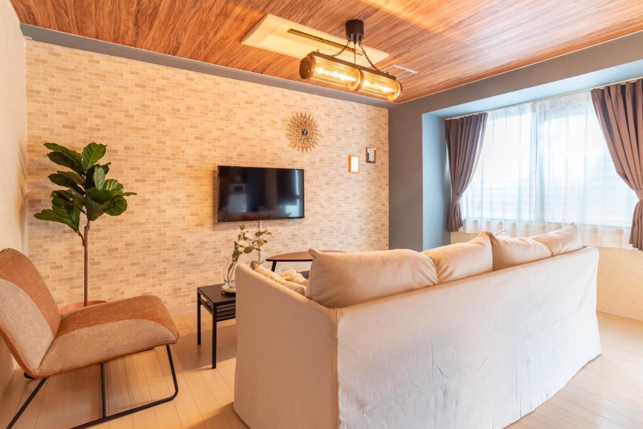 Bijou Suites Vogue Osaka Exterior photo